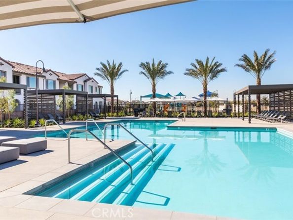 4199 S. Winwood Paseo, Ontario CA 91761