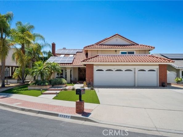 21291 Calle Recreo, Lake Forest (el Toro) CA 92630