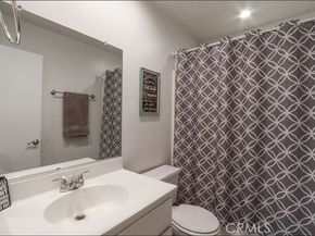 20025 Shamrock Glen, Lake Forest (el Toro) CA 92630