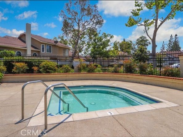 20025 Shamrock Glen, Lake Forest (el Toro) CA 92630