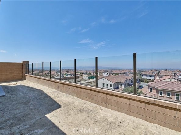 117 Oakstone, Irvine CA 92618