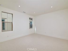117 Oakstone, Irvine CA 92618