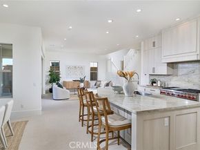 117 Oakstone, Irvine CA 92618