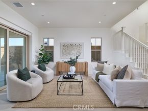 117 Oakstone, Irvine CA 92618