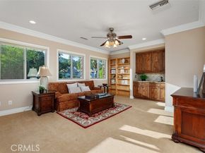 18 Claremont, Laguna Hills CA 92679