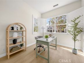 22 Lark, Lake Forest (el Toro) CA 92630