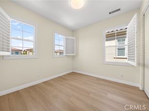 22 Lark, Lake Forest (el Toro) CA 92630