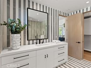 53 Montecito, Corona Del Mar (newport Beach) CA 92625