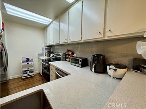 7202 Marina Pacifica, Long Beach CA 90803