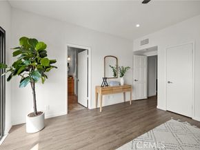 8180 Manitoba 334, Playa Del Rey (los Angeles) CA 90293