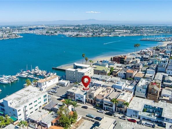 76 62nd, Long Beach CA 90803