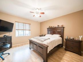 4096 Union Square Lane, San Diego CA 92105