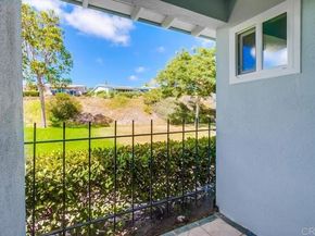 3839 Vista Campana 6, Oceanside CA 92057