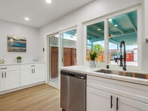 3839 Vista Campana 6, Oceanside CA 92057