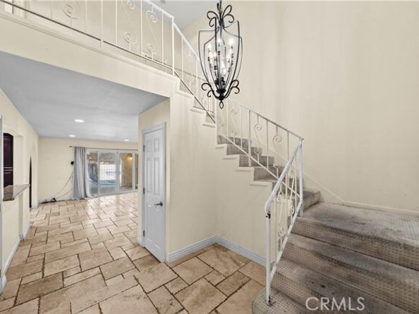 4348 Topanga Canyon, Woodland Hills (los Angeles) CA 91364