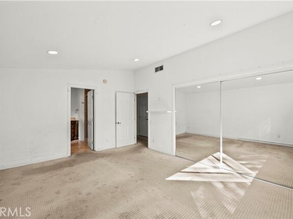 4348 Topanga Canyon, Woodland Hills (los Angeles) CA 91364