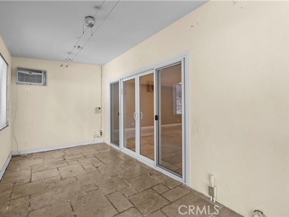 4348 Topanga Canyon, Woodland Hills (los Angeles) CA 91364