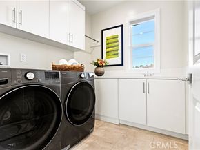 161 Walworth, Lake Forest (el Toro) CA 92630