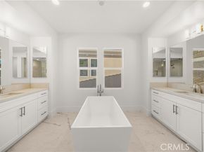 5767 Sunrise Ridge Lane, Lake Forest (el Toro) CA 92679
