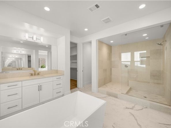 5767 Sunrise Ridge Lane, Lake Forest (el Toro) CA 92679