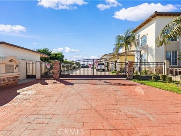 5215 Buffington, El Monte CA 91732