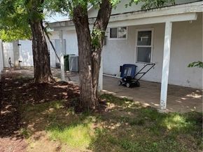 9401 Elsie Avenue, Northridge (los Angeles) CA 91324