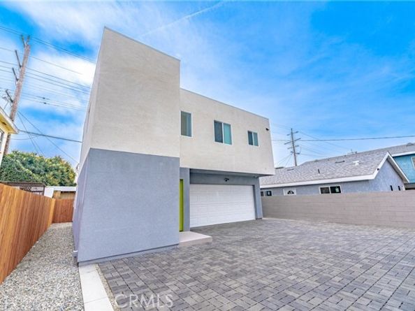 232 E Gage Avenue, Los Angeles CA 90003