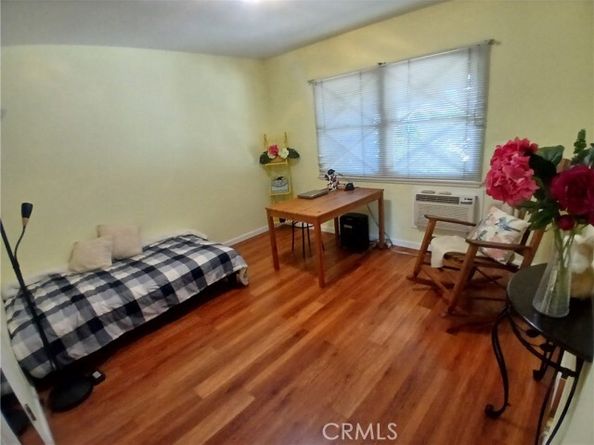 7650 Wilbur Avenue, Reseda (los Angeles) CA 91335