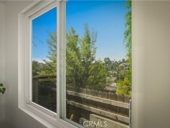 6150 Strickland Avenue, Highland Park (los Angeles) CA 90042