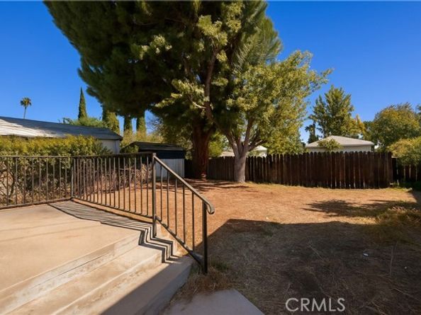 5052 Newcastle Avenue, Encino (los Angeles) CA 91316