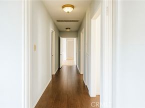 5052 Newcastle Avenue, Encino (los Angeles) CA 91316