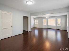 5052 Newcastle Avenue, Encino (los Angeles) CA 91316