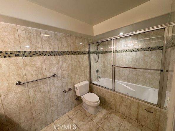 11501 Hatteras Street 2, North Hollywood (los Angeles) CA 91601