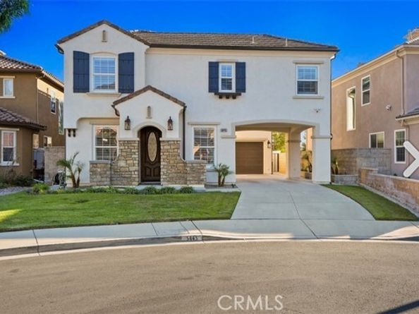 5445 Martingale, Fontana CA 92336