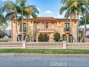 239 W Norman Avenue