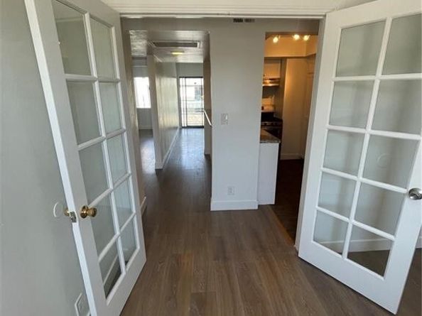 8847 Willis Avenue 22, Panorama City (los Angeles) CA 91402