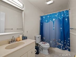 10925 Goss Street, Sun Valley (los Angeles) CA 91352