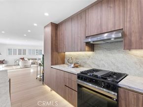 8372 Outland View Drive, Sun Valley (los Angeles) CA 91352