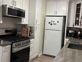 14551 Tupper 29, Panorama City (los Angeles) CA 91402