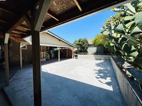 7820 Garfield Ave, Oakland CA 94605