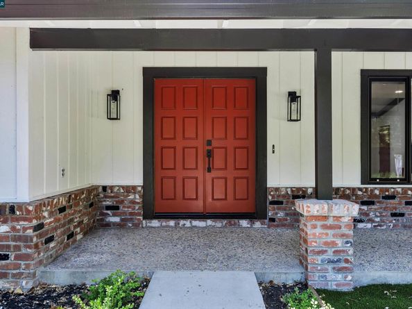 1821 S Main Street, Walnut Creek CA 94595