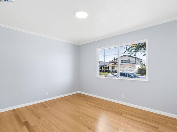 8612 Wicklow Ln, Dublin CA 94568