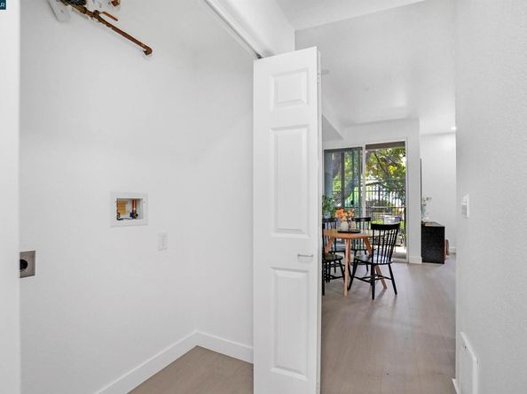 1121 40Th St 4105, Emeryville CA 94608