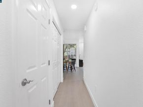 1121 40Th St 4105, Emeryville CA 94608