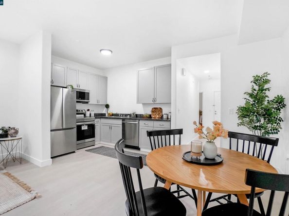 1121 40Th St 4105, Emeryville CA 94608