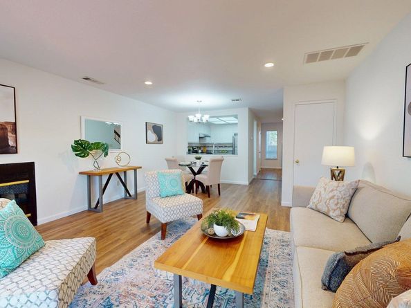 957 Huntington Cmn, Fremont CA 94536