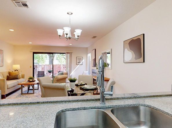 957 Huntington Cmn, Fremont CA 94536