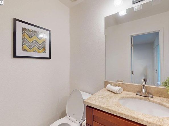 957 Huntington Cmn, Fremont CA 94536