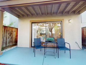 957 Huntington Cmn, Fremont CA 94536