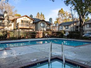 957 Huntington Cmn, Fremont CA 94536